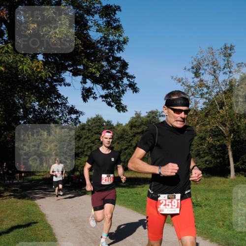 28.09.2025 - 33. Volkslauf durch das schöne Alstertal Fabian Wolf http://msf.ph/oto/8978568 28.09.2025 10:24:01 Laufen 2161, 2591 meine-sportfotos.de