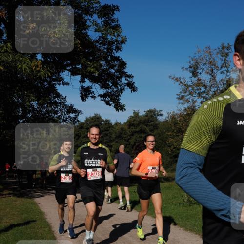 28.09.2025 - 33. Volkslauf durch das schöne Alstertal Fabian Wolf http://msf.ph/oto/8978603 28.09.2025 10:24:09 Laufen 2385, 2308, 2406 meine-sportfotos.de