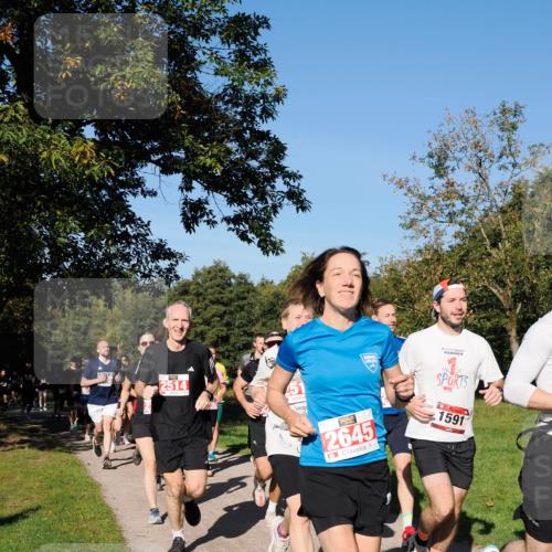 28.09.2025 - 33. Volkslauf durch das schöne Alstertal Fabian Wolf http://msf.ph/oto/8978700 28.09.2025 10:24:33 Laufen 2514, 2645, 1591 meine-sportfotos.de