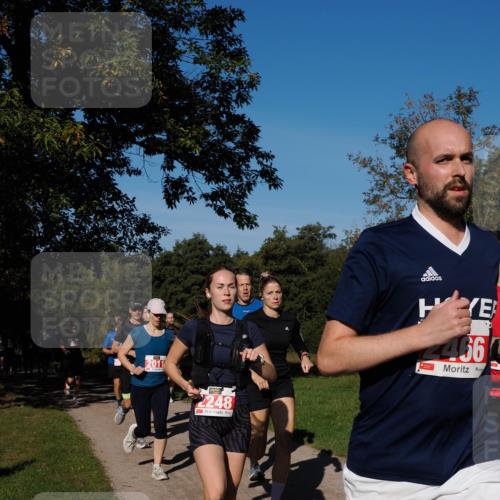 28.09.2025 - 33. Volkslauf durch das schöne Alstertal Fabian Wolf http://msf.ph/oto/8978707 28.09.2025 10:24:37 Laufen 2011, 2248, 466 meine-sportfotos.de