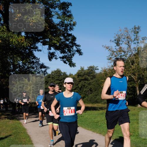 28.09.2025 - 33. Volkslauf durch das schöne Alstertal Fabian Wolf http://msf.ph/oto/8978718 28.09.2025 10:24:38 Laufen 2271, 2011, 2425 meine-sportfotos.de