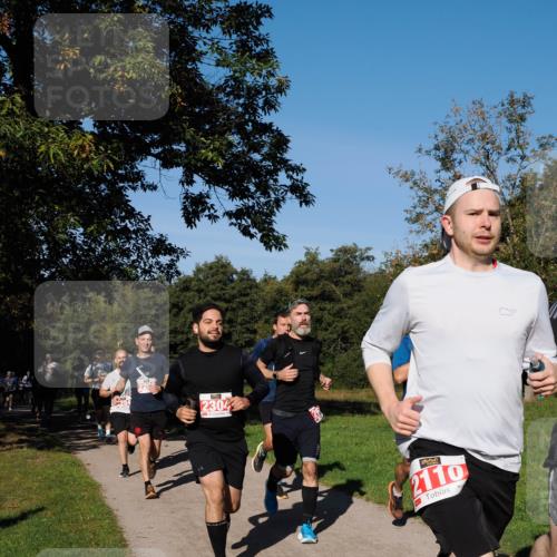 28.09.2025 - 33. Volkslauf durch das schöne Alstertal Fabian Wolf http://msf.ph/oto/8978758 28.09.2025 10:24:44 Laufen 2304, 2110 meine-sportfotos.de
