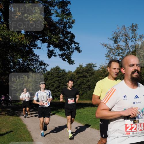 28.09.2025 - 33. Volkslauf durch das schöne Alstertal Fabian Wolf http://msf.ph/oto/8978769 28.09.2025 10:24:47 Laufen 2331, 2284 meine-sportfotos.de