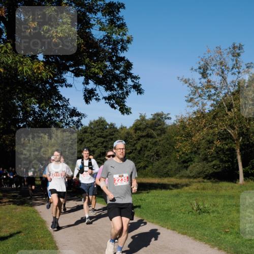 28.09.2025 - 33. Volkslauf durch das schöne Alstertal Fabian Wolf http://msf.ph/oto/8978792 28.09.2025 10:24:56 Laufen 2115, 2235 meine-sportfotos.de