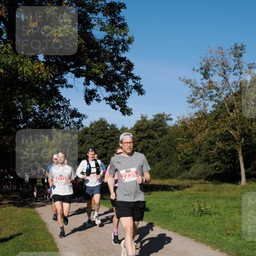 28.09.2025 - 33. Volkslauf durch das schöne Alstertal Fabian Wolf http://msf.ph/oto/8978794 28.09.2025 10:24:57 Laufen 2115, 2235 meine-sportfotos.de