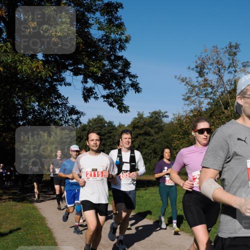 28.09.2025 - 33. Volkslauf durch das schöne Alstertal Fabian Wolf http://msf.ph/oto/8978805 28.09.2025 10:24:58 Laufen 2115, 203 meine-sportfotos.de