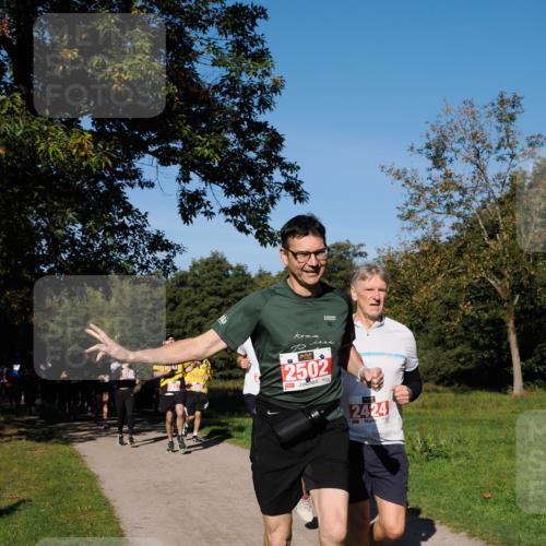 28.09.2025 - 33. Volkslauf durch das schöne Alstertal Fabian Wolf http://msf.ph/oto/8978841 28.09.2025 10:25:02 Laufen 2502, 2424 meine-sportfotos.de