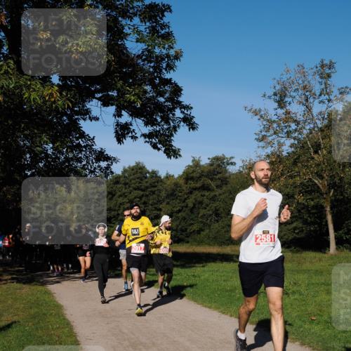 28.09.2025 - 33. Volkslauf durch das schöne Alstertal Fabian Wolf http://msf.ph/oto/8978848 28.09.2025 10:25:03 Laufen 1, 1, 2017, 2581 meine-sportfotos.de