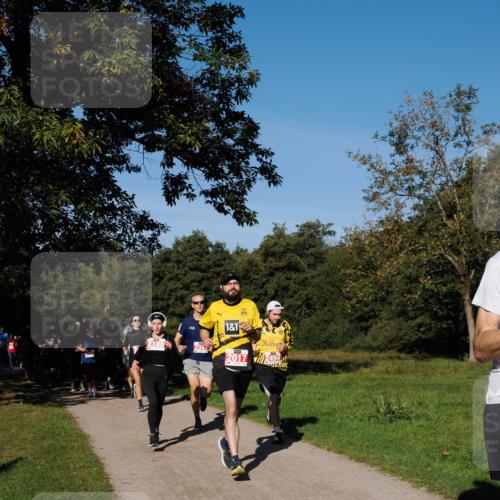 28.09.2025 - 33. Volkslauf durch das schöne Alstertal Fabian Wolf http://msf.ph/oto/8978854 28.09.2025 10:25:03 Laufen 1, 1, 2180, 2017, 2494 meine-sportfotos.de