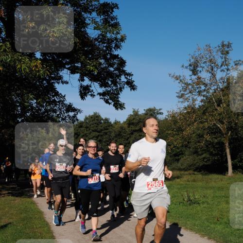 28.09.2025 - 33. Volkslauf durch das schöne Alstertal Fabian Wolf http://msf.ph/oto/8978878 28.09.2025 10:25:07 Laufen 2315, 2279, 2565 meine-sportfotos.de