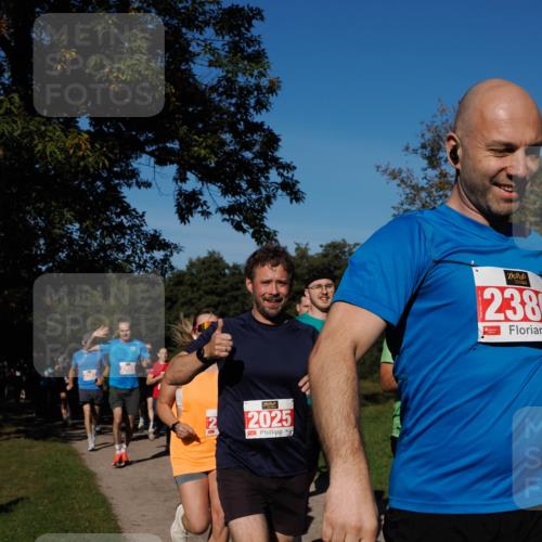 28.09.2025 - 33. Volkslauf durch das schöne Alstertal Fabian Wolf http://msf.ph/oto/8978913 28.09.2025 10:25:11 Laufen 2999, 2, 2025, 238 meine-sportfotos.de