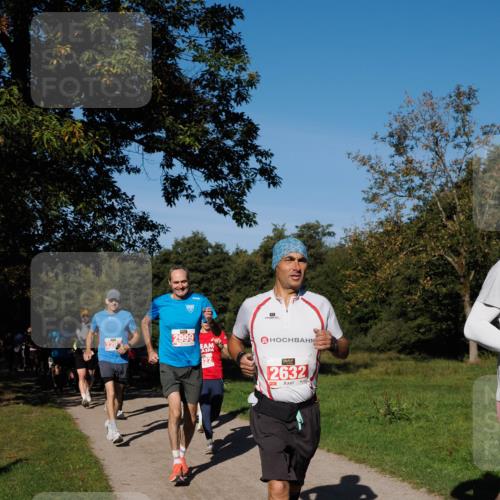 28.09.2025 - 33. Volkslauf durch das schöne Alstertal Fabian Wolf http://msf.ph/oto/8978925 28.09.2025 10:25:13 Laufen 2999, 220, 522, 2632 meine-sportfotos.de