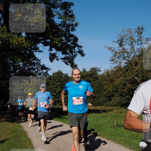 28.09.2025 - 33. Volkslauf durch das schöne Alstertal Fabian Wolf http://msf.ph/oto/8978933 28.09.2025 10:25:14 Laufen 220, 2999 meine-sportfotos.de