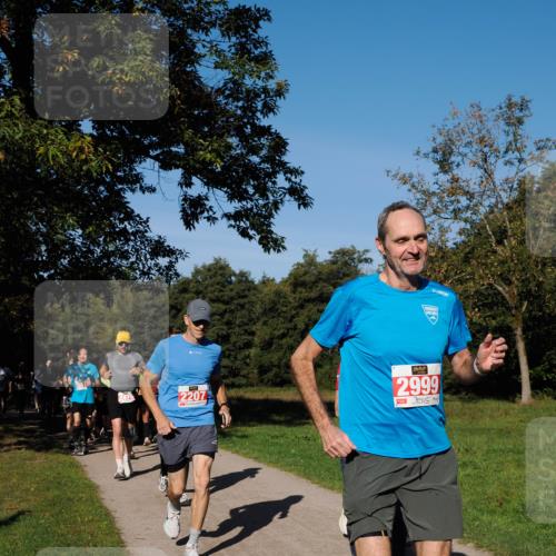28.09.2025 - 33. Volkslauf durch das schöne Alstertal Fabian Wolf http://msf.ph/oto/8978936 28.09.2025 10:25:14 Laufen 2476, 2207, 2999 meine-sportfotos.de