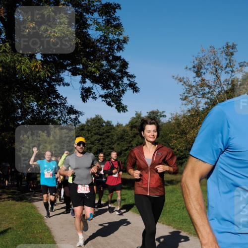 28.09.2025 - 33. Volkslauf durch das schöne Alstertal Fabian Wolf http://msf.ph/oto/8978942 28.09.2025 10:25:16 Laufen 2551, 2476, 2030 meine-sportfotos.de