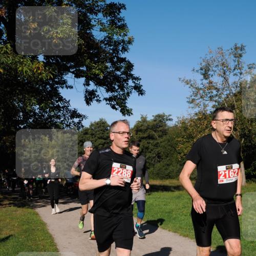 28.09.2025 - 33. Volkslauf durch das schöne Alstertal Fabian Wolf http://msf.ph/oto/8979001 28.09.2025 10:25:28 Laufen 2288, 2162 meine-sportfotos.de