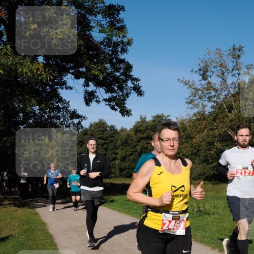 28.09.2025 - 33. Volkslauf durch das schöne Alstertal Fabian Wolf http://msf.ph/oto/8979031 28.09.2025 10:25:35 Laufen 1850, 2469, 2127 meine-sportfotos.de
