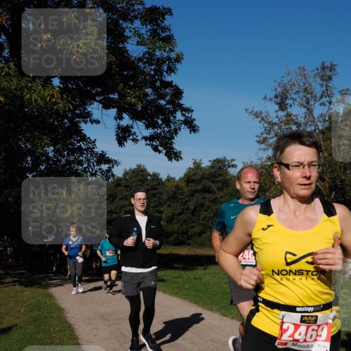 28.09.2025 - 33. Volkslauf durch das schöne Alstertal Fabian Wolf http://msf.ph/oto/8979034 28.09.2025 10:25:36 Laufen 1850, 240, 2469 meine-sportfotos.de
