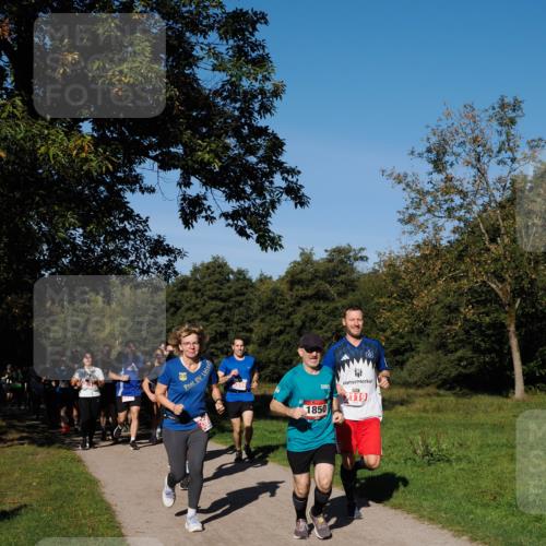 28.09.2025 - 33. Volkslauf durch das schöne Alstertal Fabian Wolf http://msf.ph/oto/8979048 28.09.2025 10:25:38 Laufen 1850, 2119 meine-sportfotos.de
