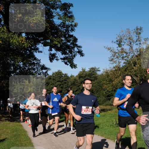 28.09.2025 - 33. Volkslauf durch das schöne Alstertal Fabian Wolf http://msf.ph/oto/8979068 28.09.2025 10:25:41 Laufen 2291, 2129 meine-sportfotos.de