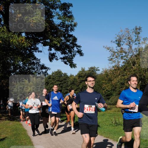 28.09.2025 - 33. Volkslauf durch das schöne Alstertal Fabian Wolf http://msf.ph/oto/8979069 28.09.2025 10:25:41 Laufen 2129 meine-sportfotos.de