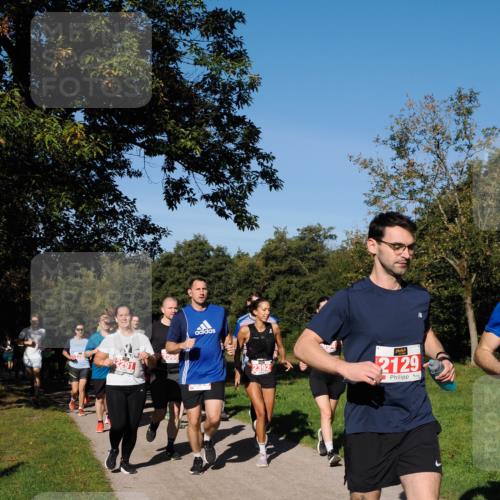 28.09.2025 - 33. Volkslauf durch das schöne Alstertal Fabian Wolf http://msf.ph/oto/8979073 28.09.2025 10:25:41 Laufen 2568, 2129 meine-sportfotos.de