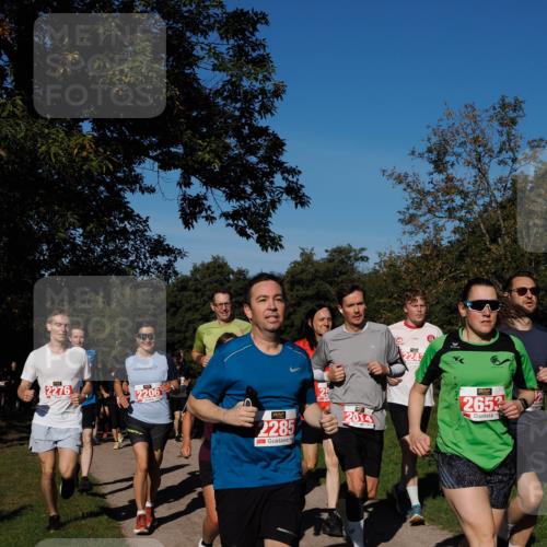 28.09.2025 - 33. Volkslauf durch das schöne Alstertal Fabian Wolf http://msf.ph/oto/8979091 28.09.2025 10:25:44 Laufen 2276, 2206, 0, 2285, 25, 2014, 2243, 2653 meine-sportfotos.de