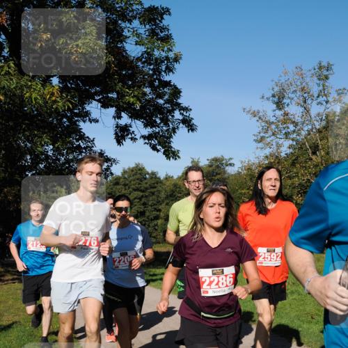 28.09.2025 - 33. Volkslauf durch das schöne Alstertal Fabian Wolf http://msf.ph/oto/8979100 28.09.2025 10:25:45 Laufen 2125, 276, 220, 2286, 2592 meine-sportfotos.de