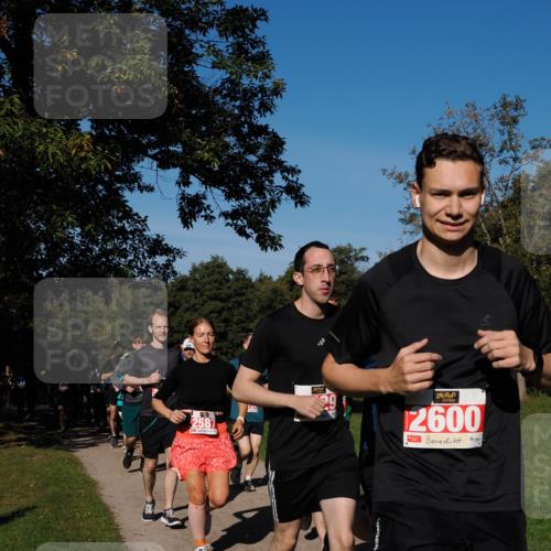 28.09.2025 - 33. Volkslauf durch das schöne Alstertal Fabian Wolf http://msf.ph/oto/8979122 28.09.2025 10:25:51 Laufen 2587, 2600 meine-sportfotos.de