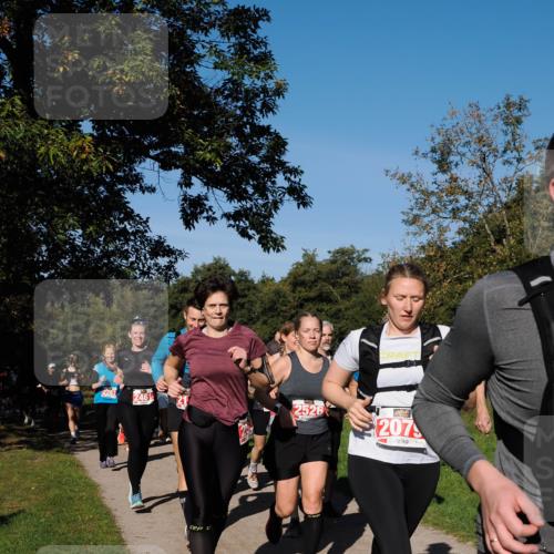 28.09.2025 - 33. Volkslauf durch das schöne Alstertal Fabian Wolf http://msf.ph/oto/8979153 28.09.2025 10:25:58 Laufen 2283, 2461, 2526, 207 meine-sportfotos.de