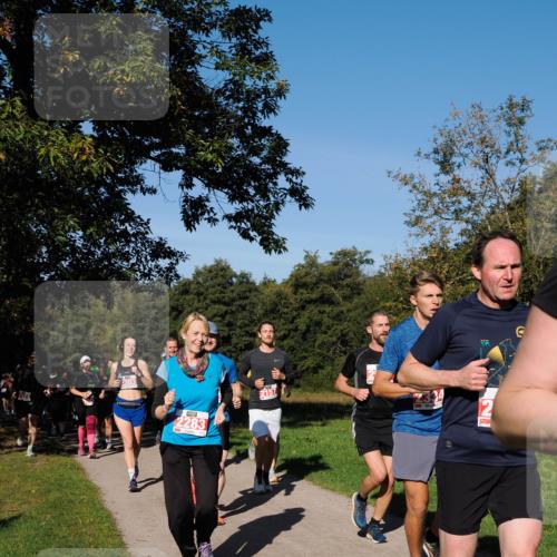 28.09.2025 - 33. Volkslauf durch das schöne Alstertal Fabian Wolf http://msf.ph/oto/8979175 28.09.2025 10:26:01 Laufen 303, 2283, 2157 meine-sportfotos.de