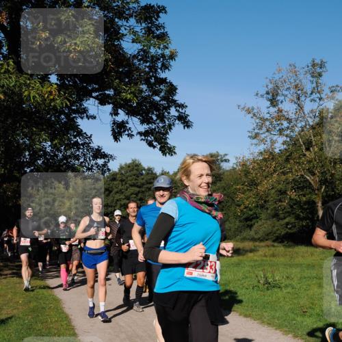 28.09.2025 - 33. Volkslauf durch das schöne Alstertal Fabian Wolf http://msf.ph/oto/8979185 28.09.2025 10:26:02 Laufen 122, 83 meine-sportfotos.de