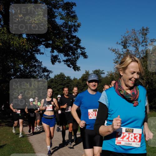 28.09.2025 - 33. Volkslauf durch das schöne Alstertal Fabian Wolf http://msf.ph/oto/8979190 28.09.2025 10:26:03 Laufen 122, 2641, 303, 120, 158, 201, 2283 meine-sportfotos.de