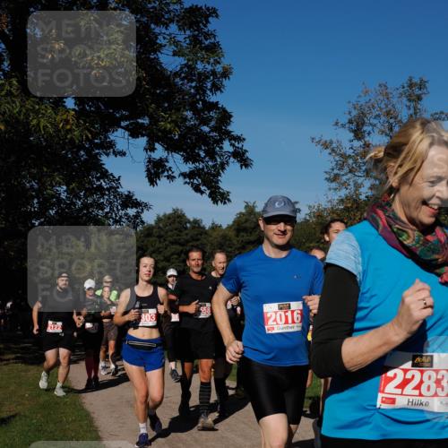 28.09.2025 - 33. Volkslauf durch das schöne Alstertal Fabian Wolf http://msf.ph/oto/8979191 28.09.2025 10:26:03 Laufen 303, 558, 2016, 2283 meine-sportfotos.de