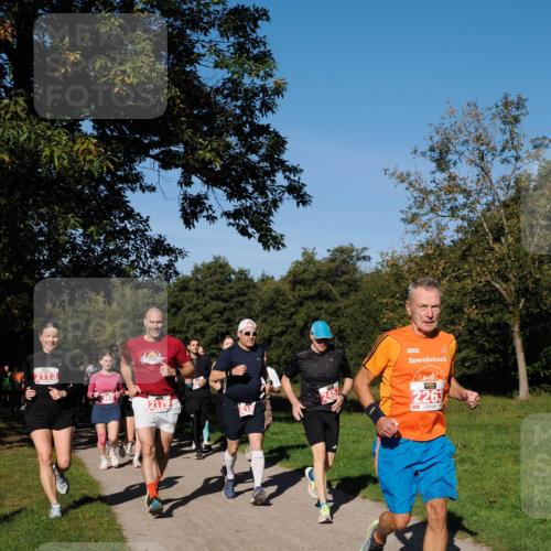 28.09.2025 - 33. Volkslauf durch das schöne Alstertal Fabian Wolf http://msf.ph/oto/8979239 28.09.2025 10:26:10 Laufen 2113, 2179, 2457, 2263 meine-sportfotos.de