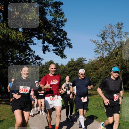 28.09.2025 - 33. Volkslauf durch das schöne Alstertal Fabian Wolf http://msf.ph/oto/8979247 28.09.2025 10:26:11 Laufen 2113, 2179, 245 meine-sportfotos.de