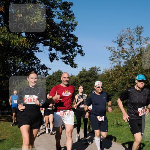 28.09.2025 - 33. Volkslauf durch das schöne Alstertal Fabian Wolf http://msf.ph/oto/8979248 28.09.2025 10:26:12 Laufen 233, 2112, 2179, 245 meine-sportfotos.de