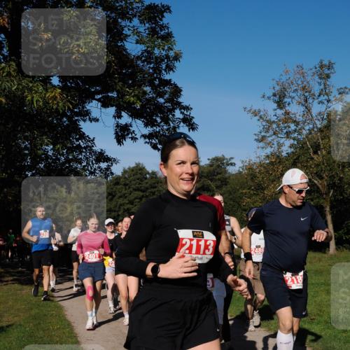 28.09.2025 - 33. Volkslauf durch das schöne Alstertal Fabian Wolf http://msf.ph/oto/8979253 28.09.2025 10:26:12 Laufen 2335, 2401, 2113, 2486, 9, 218 meine-sportfotos.de