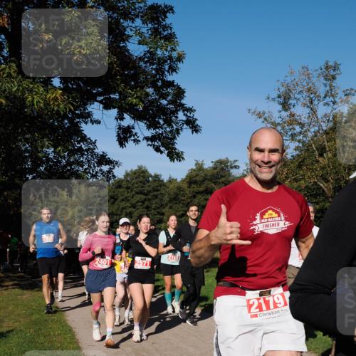 28.09.2025 - 33. Volkslauf durch das schöne Alstertal Fabian Wolf http://msf.ph/oto/8979257 28.09.2025 10:26:12 Laufen 2401, 2571, 2179 meine-sportfotos.de