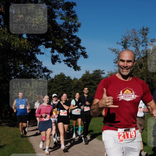 28.09.2025 - 33. Volkslauf durch das schöne Alstertal Fabian Wolf http://msf.ph/oto/8979258 28.09.2025 10:26:13 Laufen 2335, 2326, 2571, 2168, 2179, 480 meine-sportfotos.de