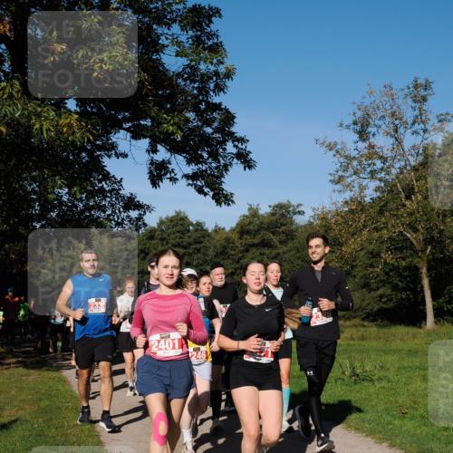 28.09.2025 - 33. Volkslauf durch das schöne Alstertal Fabian Wolf http://msf.ph/oto/8979263 28.09.2025 10:26:13 Laufen 2401, 246 meine-sportfotos.de