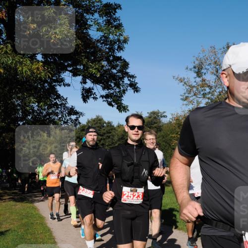 28.09.2025 - 33. Volkslauf durch das schöne Alstertal Fabian Wolf http://msf.ph/oto/8979302 28.09.2025 10:26:18 Laufen 2395, 2523 meine-sportfotos.de