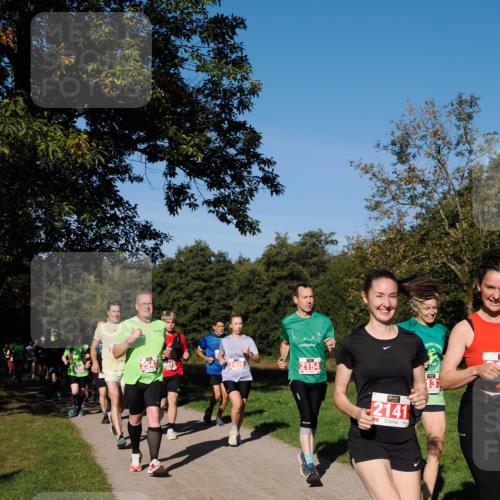 28.09.2025 - 33. Volkslauf durch das schöne Alstertal Fabian Wolf http://msf.ph/oto/8979313 28.09.2025 10:26:22 Laufen 2456, 2154, 2141 meine-sportfotos.de