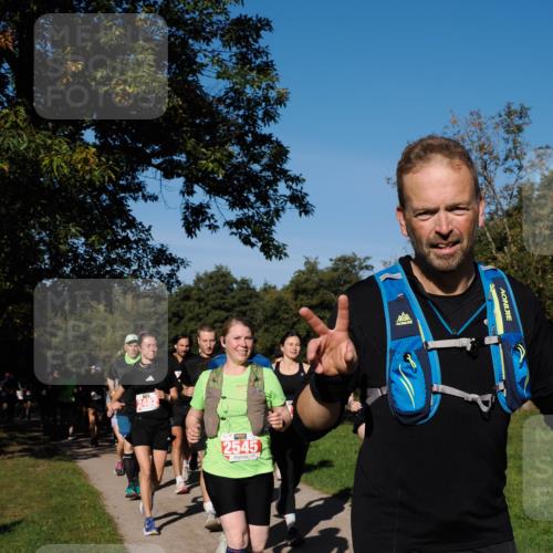 28.09.2025 - 33. Volkslauf durch das schöne Alstertal Fabian Wolf http://msf.ph/oto/8979332 28.09.2025 10:26:26 Laufen 2482, 2545 meine-sportfotos.de