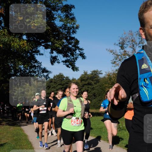 28.09.2025 - 33. Volkslauf durch das schöne Alstertal Fabian Wolf http://msf.ph/oto/8979334 28.09.2025 10:26:26 Laufen 2545, 2 meine-sportfotos.de