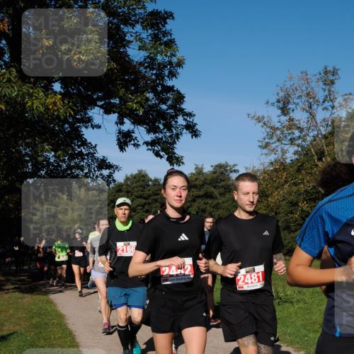28.09.2025 - 33. Volkslauf durch das schöne Alstertal Fabian Wolf http://msf.ph/oto/8979345 28.09.2025 10:26:28 Laufen 2166, 1, 24, 2, 2481 meine-sportfotos.de