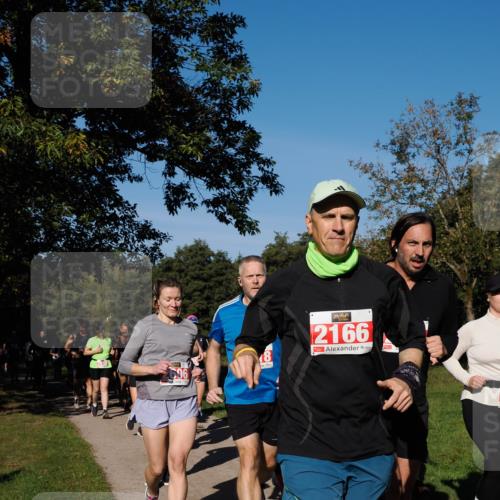 28.09.2025 - 33. Volkslauf durch das schöne Alstertal Fabian Wolf http://msf.ph/oto/8979358 28.09.2025 10:26:29 Laufen 2606, 2166 meine-sportfotos.de