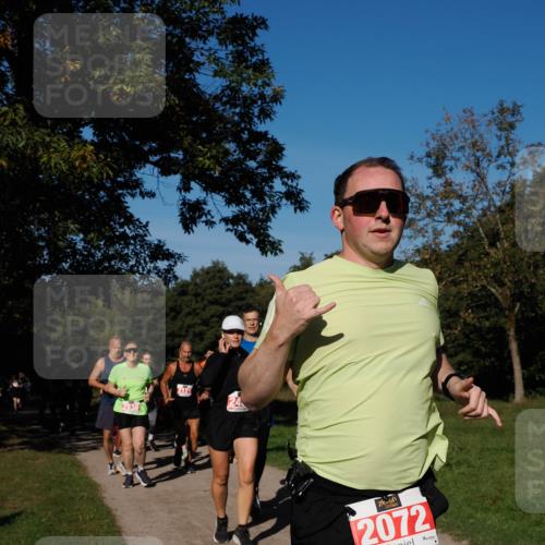 28.09.2025 - 33. Volkslauf durch das schöne Alstertal Fabian Wolf http://msf.ph/oto/8979369 28.09.2025 10:26:31 Laufen 2538, 2121, 2072 meine-sportfotos.de