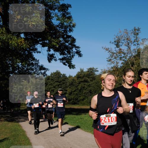 28.09.2025 - 33. Volkslauf durch das schöne Alstertal Fabian Wolf http://msf.ph/oto/8979396 28.09.2025 10:26:36 Laufen 2311, 091, 2317, 2410 meine-sportfotos.de