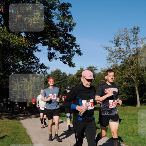28.09.2025 - 33. Volkslauf durch das schöne Alstertal Fabian Wolf http://msf.ph/oto/8979407 28.09.2025 10:26:38 Laufen 2316, 191, 2123 meine-sportfotos.de